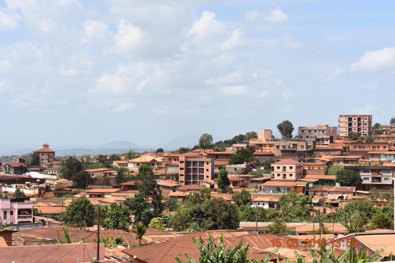 Residence Vicyma 2 P Tout Confort Bafoussam Centre Bagian luar foto