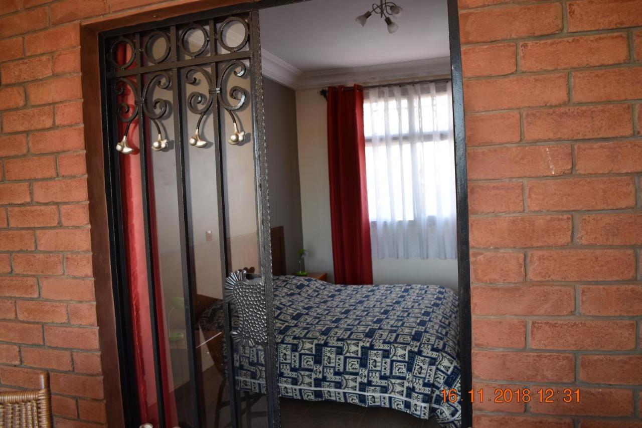 Residence Vicyma 2 P Tout Confort Bafoussam Centre Bagian luar foto