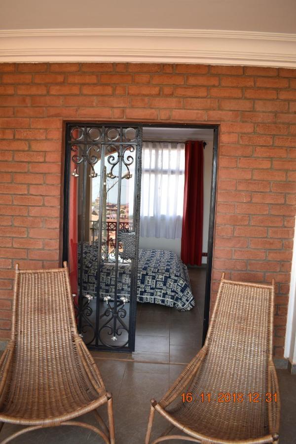 Residence Vicyma 2 P Tout Confort Bafoussam Centre Bagian luar foto